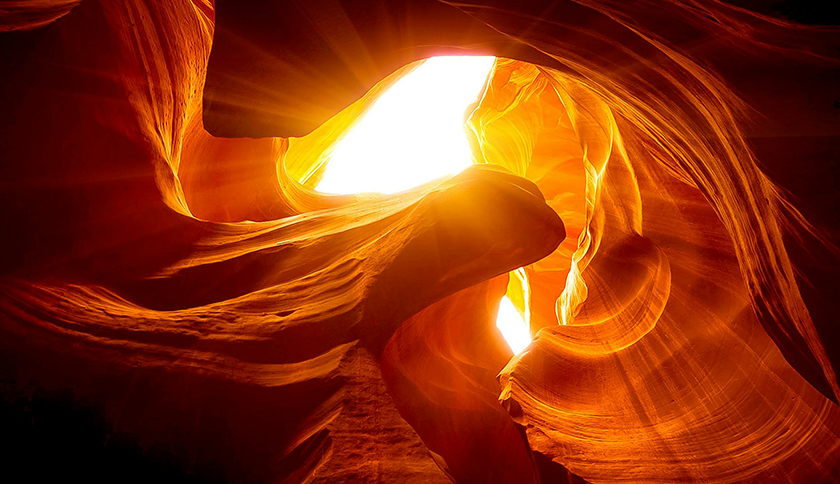 凯发天生一触即发制药盛装参展2024西鼎会，共绘健康产业新蓝图！